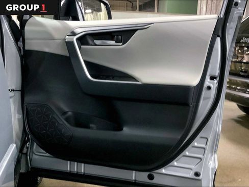 Certified 2025 Toyota RAV4 Limited image 22