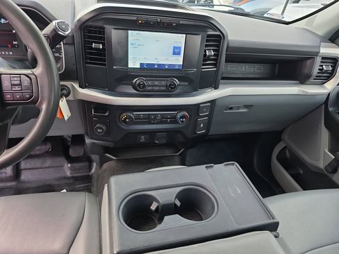 Used 2022 Ford F150 XL RWD image 15