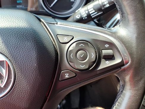 Used 2019 Buick Envision Essence FWD image 20