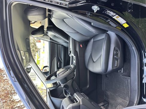 Used 2026 Toyota Grand Highlander AWD Hybrid image 16