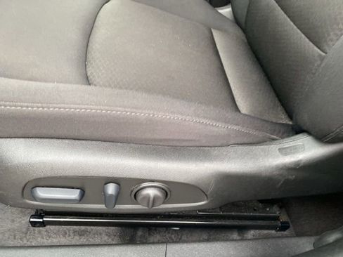 Used 2025 Chevrolet Malibu LT image 18