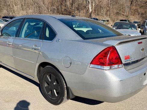 Used 2008 Chevrolet Impala LT w/ Luxury Edition Package image 8