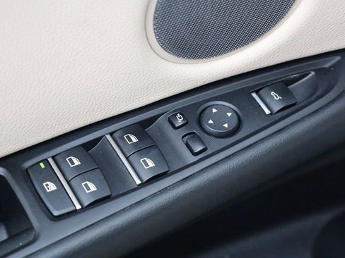 Used 2018 BMW X5 xDrive40e image 32