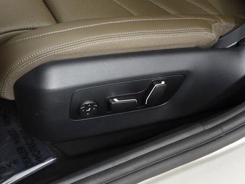 Used 2026 BMW 530i w/ Premium Package RWD image 23