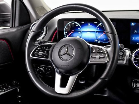 Certified 2023 Mercedes-Benz GLB 250 image 21