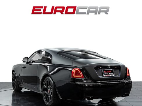 Used 2019 Rolls-Royce Wraith RWD image 3