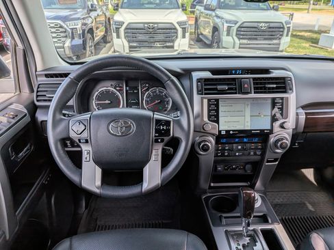 Certified 2022 Toyota 4Runner Limited AWD/4WD image 28