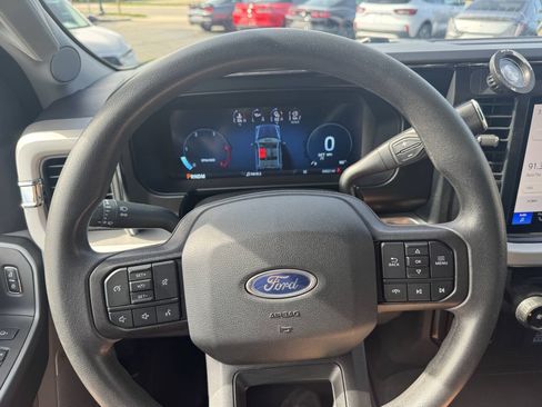 Used 2025 Ford F250 XLT w/ Black Appearance Package AWD/4WD image 20