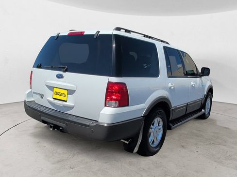 Used 2005 Ford Expedition XLT AWD/4WD image 5