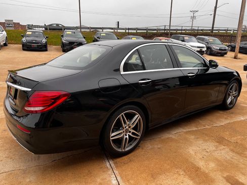 Used 2019 Mercedes-Benz E 300 4MATIC image 5