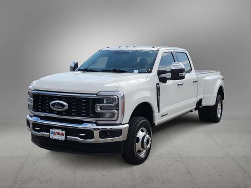Used 2024 Ford F350 Lariat w/ Lariat Ultimate Package image 4