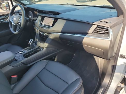 Used 2026 Cadillac XT5 Premium Luxury w/ Driver Assist Package FWD image 29