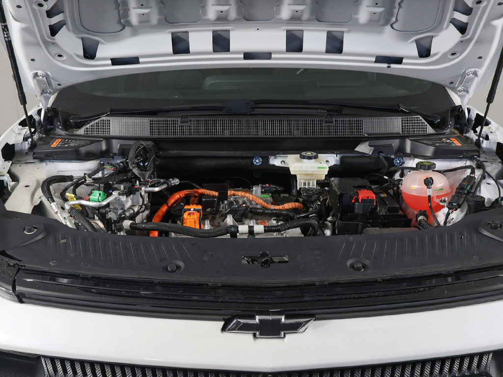 Used 2025 Chevrolet Equinox EV RS w/ Convenience Package II FWD image 25