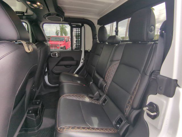 Used 2023 Jeep Gladiator Overland AWD/4WD image 15