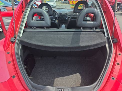 Used 2001 Volkswagen Beetle GLX FWD image 9