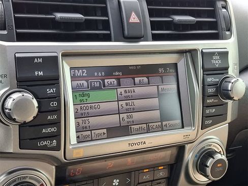 Used 2013 Toyota 4Runner Limited image 19