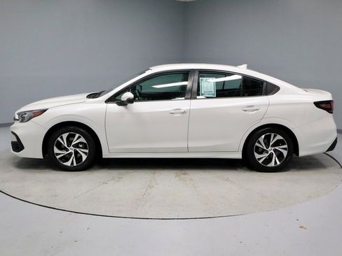 Used 2023 Subaru Legacy Premium image 9