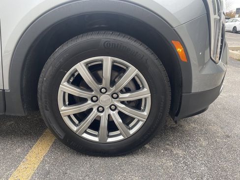 Used 2023 Cadillac XT4 Premium Luxury image 35