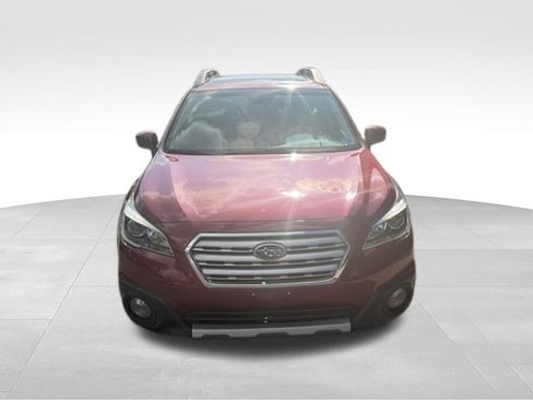 Used 2017 Subaru Outback 2.5i Limited AWD/4WD image 39