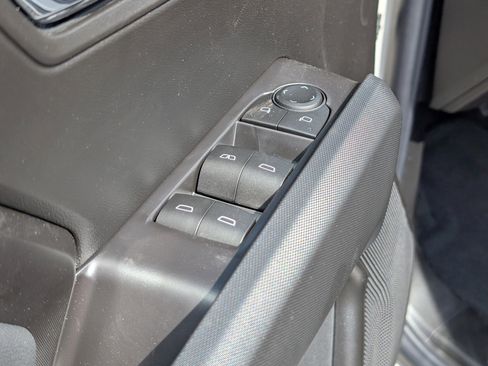 New 2026 GMC Canyon Elevation w/ Convenience Package RWD image 16