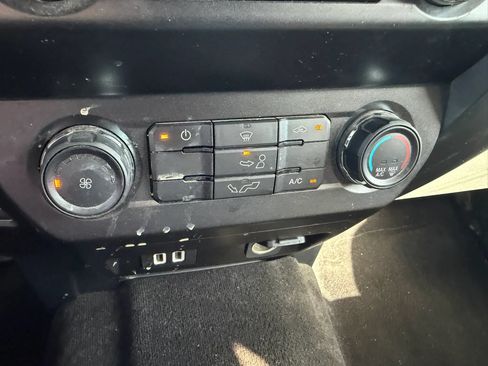 Used 2020 Ford F150 XLT RWD image 9