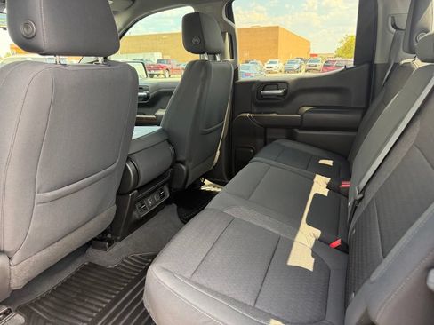 Used 2021 Chevrolet Silverado 1500 LT AWD/4WD image 22