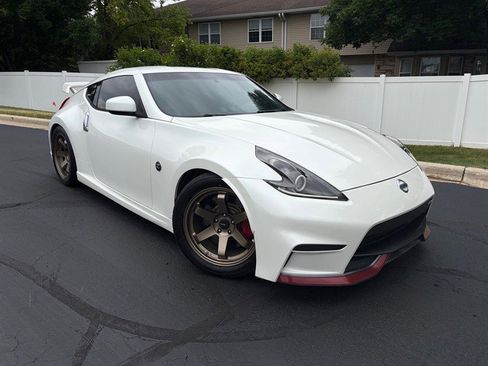 Used 2013 Nissan 370Z NISMO RWD image 1