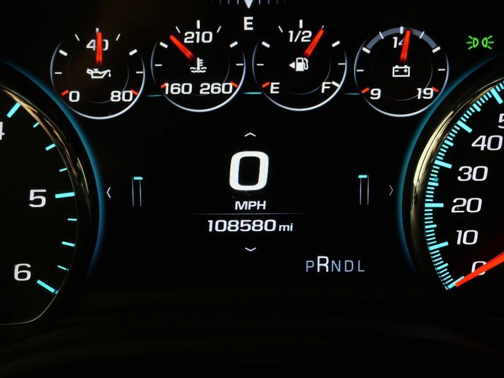 Used 2020 GMC Yukon Denali w/ Denali Ultimate Package AWD/4WD image 38