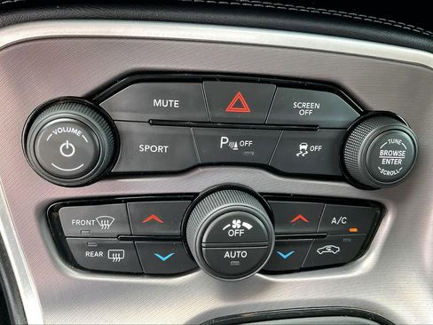 Used 2021 Dodge Challenger GT w/ Blacktop Package RWD image 29