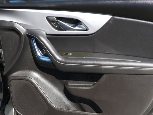 Used 2024 Chevrolet Blazer LT w/ Convenience Package image 17