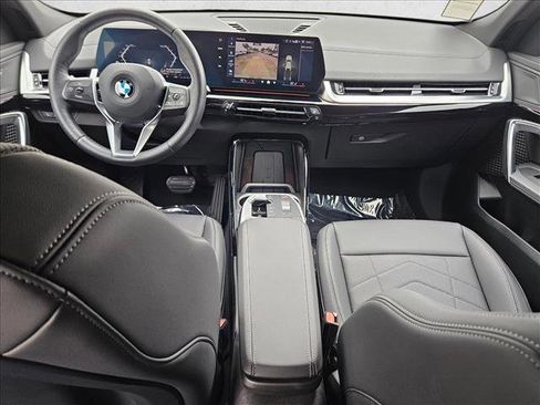 Used 2025 BMW X2 xDrive28i w/ Convenience Package AWD/4WD image 16
