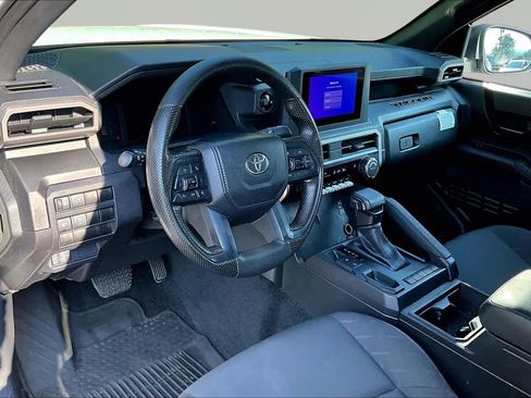 Used 2024 Toyota Tacoma SR RWD image 18