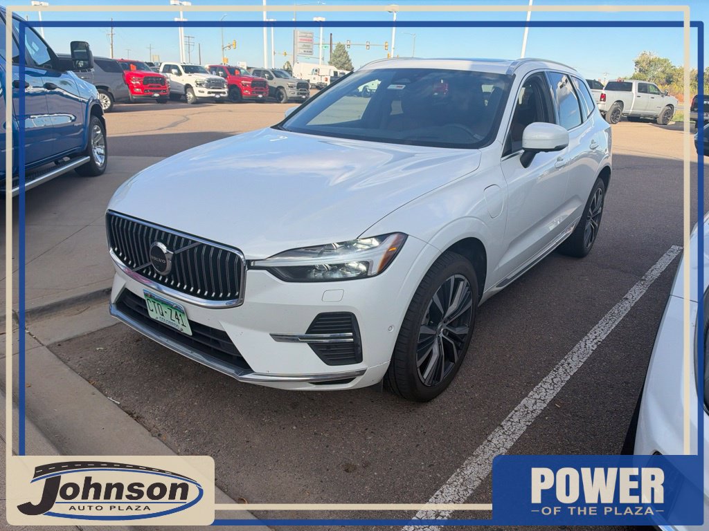 Used 2022 Volvo XC60 T8 Inscription Expression w/ Advanced Package AWD/4WD image 1
