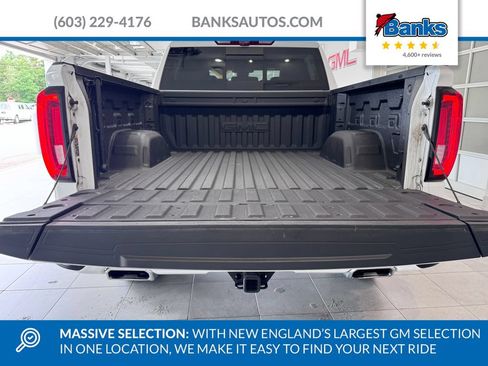 Certified 2025 GMC Sierra 1500 AT4 w/ AT4 Premium Package AWD/4WD image 8