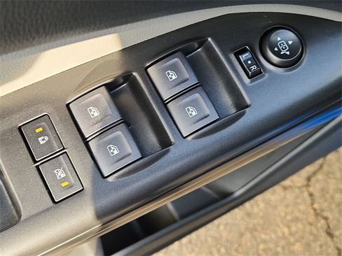 Used 2022 Chevrolet Colorado W/T w/ Custom Special Edition image 20