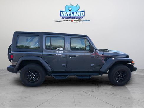 Used 2024 Jeep Wrangler Unlimited Sport AWD/4WD image 5