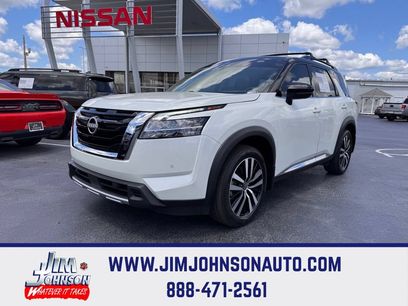 Used 2024 Nissan Pathfinder Platinum w/ Cargo Package