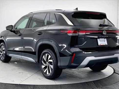 New 2026 Volkswagen Tiguan S image 4