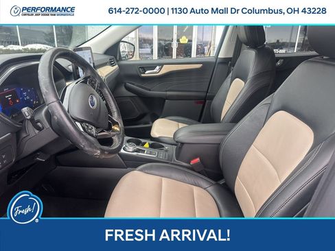 Used 2022 Ford Escape Titanium w/ Titanium Elite Package image 14