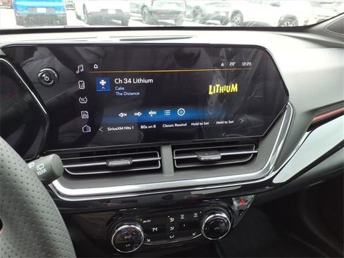 New 2026 Chevrolet Trax RS w/ Sunroof Package image 11