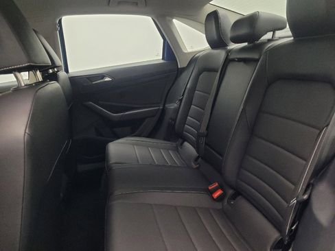 Used 2024 Volkswagen Jetta SE image 18