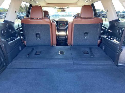 Used 2023 Subaru Ascent Touring image 33