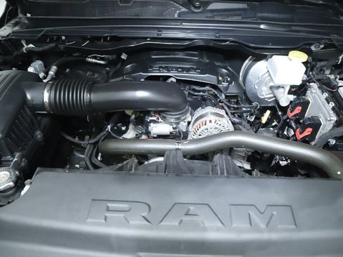 Used 2022 RAM 1500 Limited AWD/4WD image 36