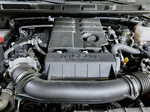 Used 2024 Nissan Frontier SV w/ SV Convenience Package AWD/4WD image 28
