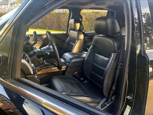 Used 2016 GMC Yukon Denali w/ Open Road Package image 31