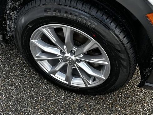 Used 2023 Honda CR-V EX image 9