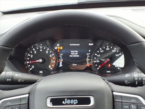 New 2026 Jeep Compass Latitude image 12