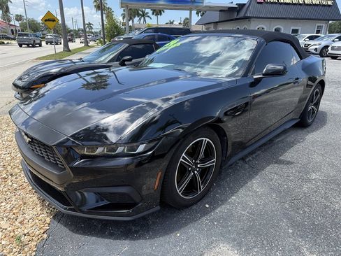 Used 2024 Ford Mustang Premium RWD image 3