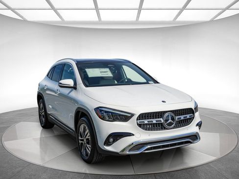 New 2026 Mercedes-Benz GLA 250 4MATIC image 5