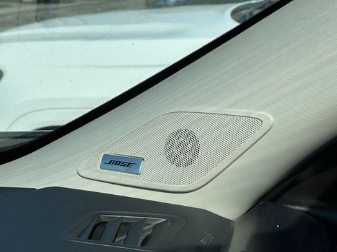 Used 2022 Nissan Pathfinder SL w/ SL Premium Package image 24